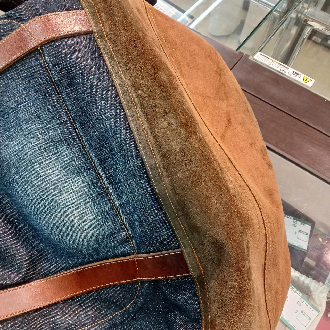 変色ございます。