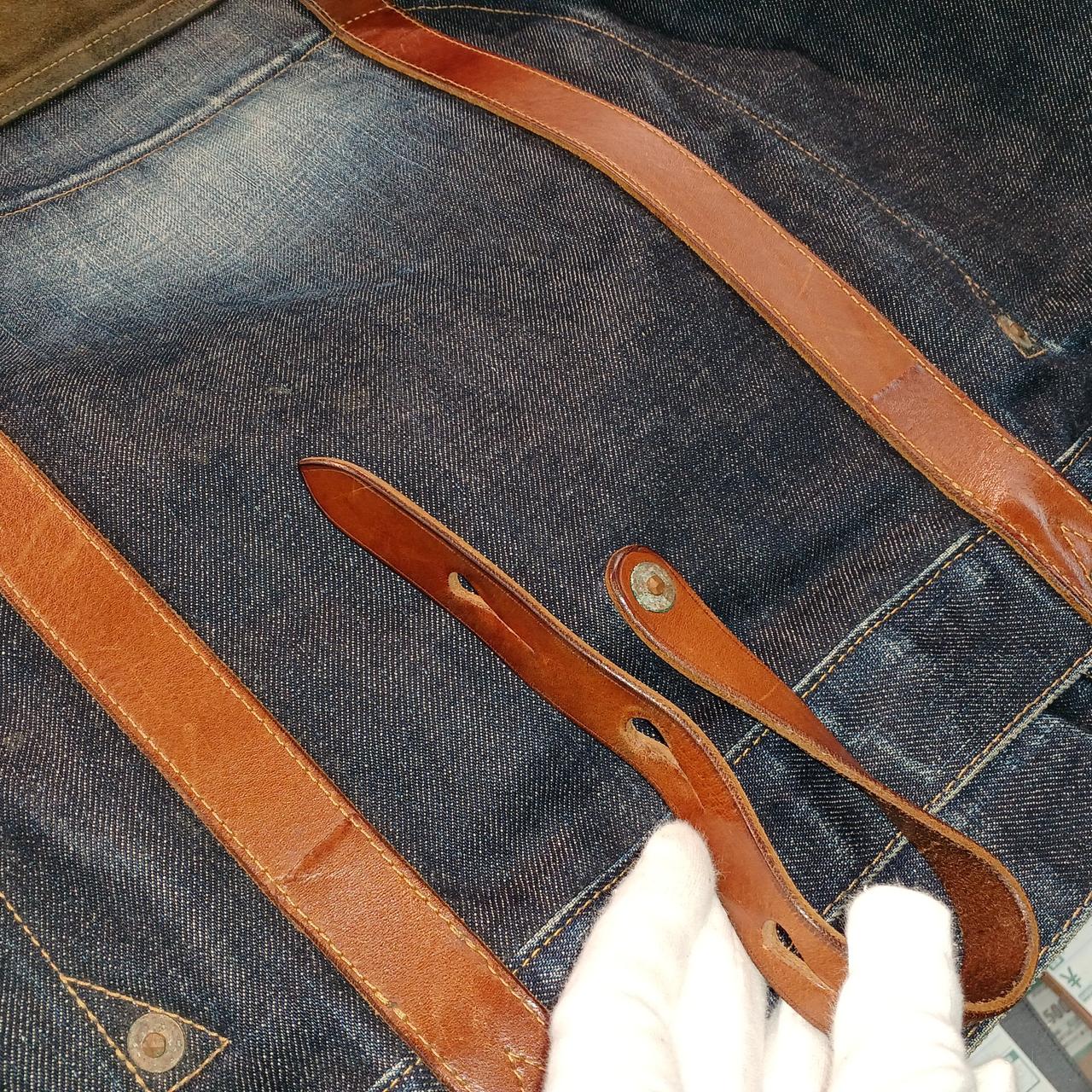 レザー箇所もダメージあります
