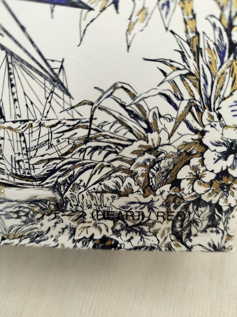 外箱にシールついてます