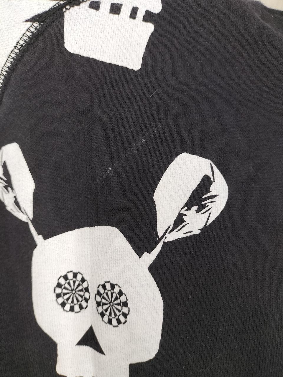 背面：汚れの様なもの有り