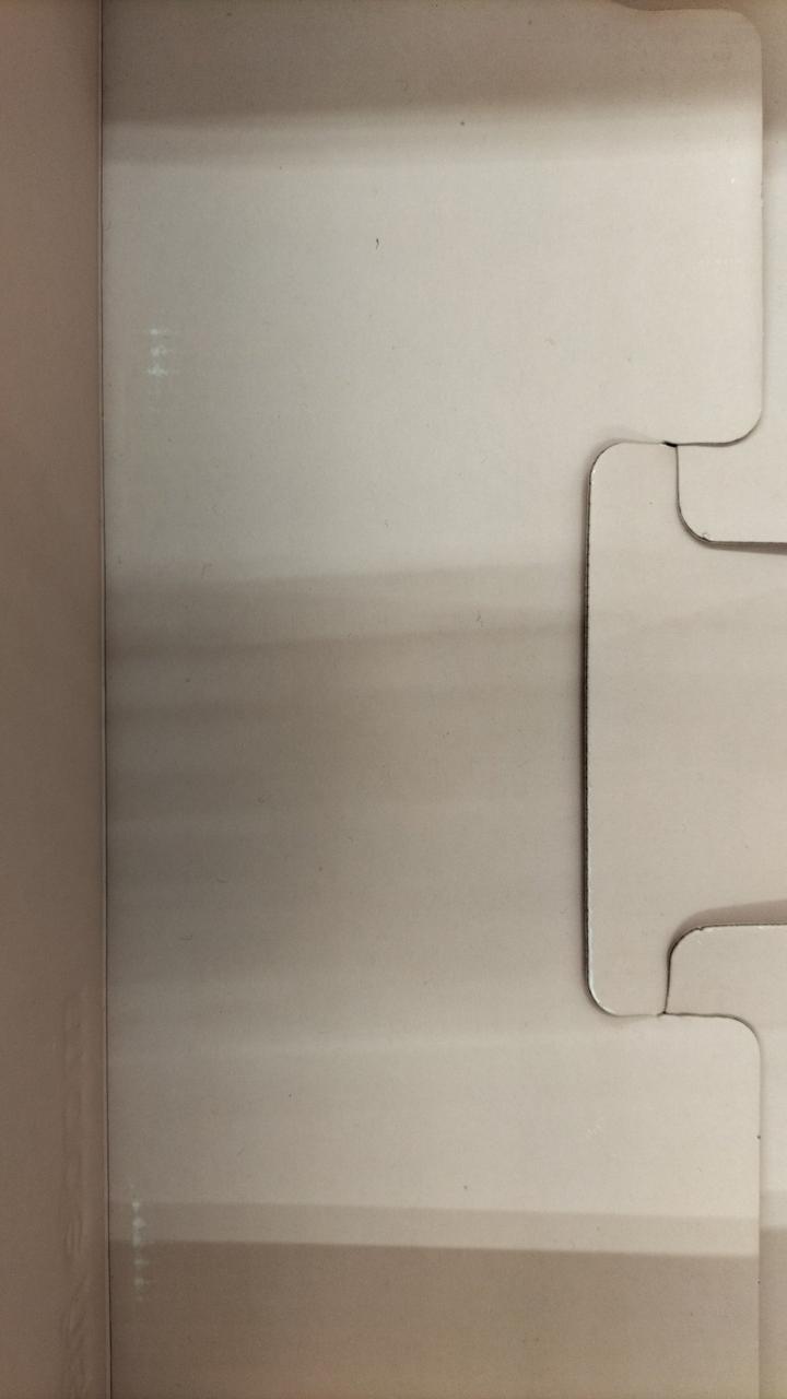 箱内側キズ有り