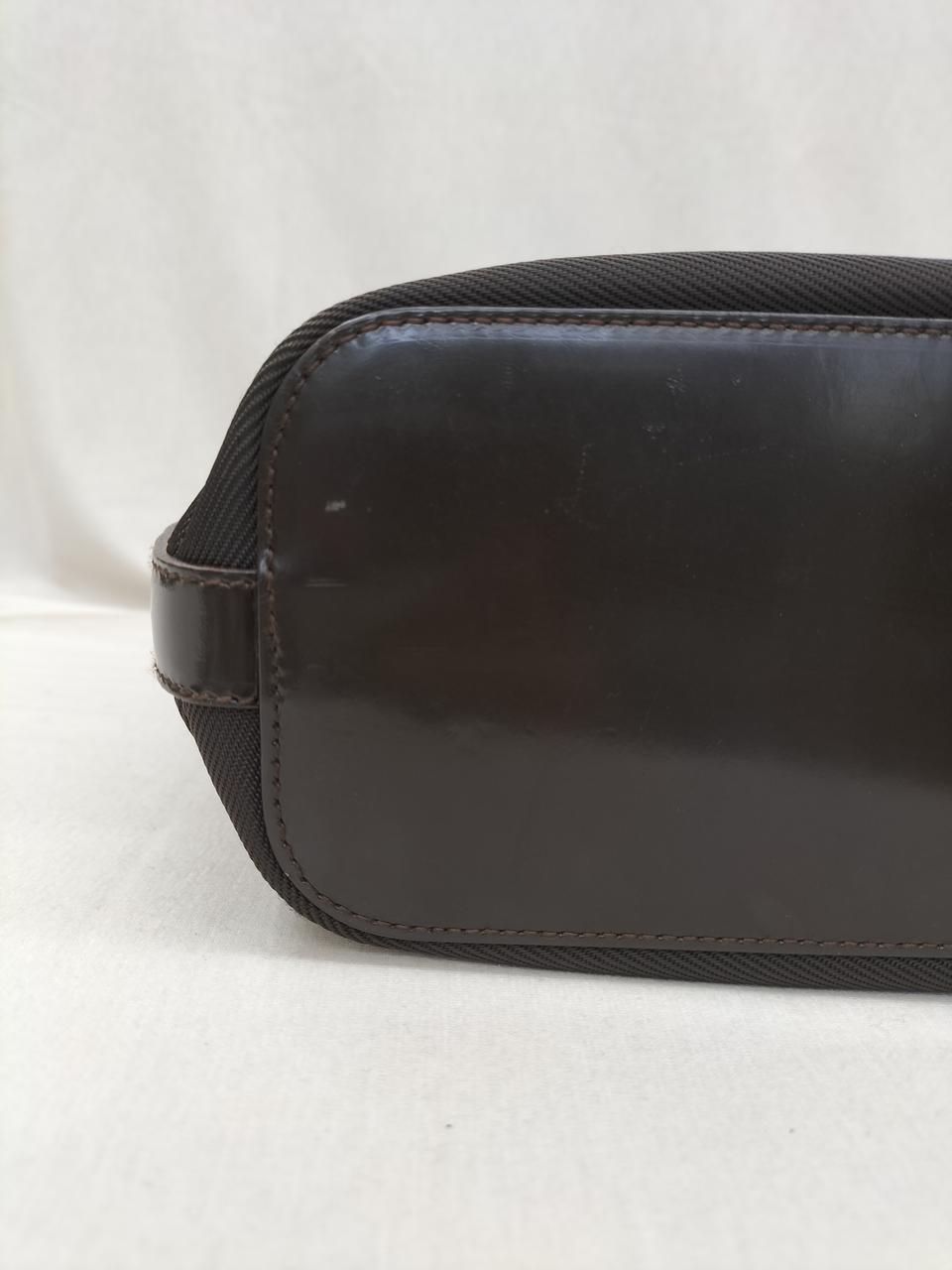 キズの様なもの有り