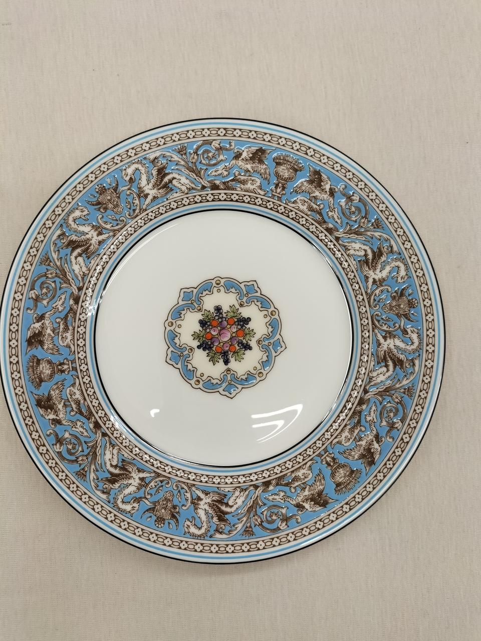 デザートプレート：約18cm