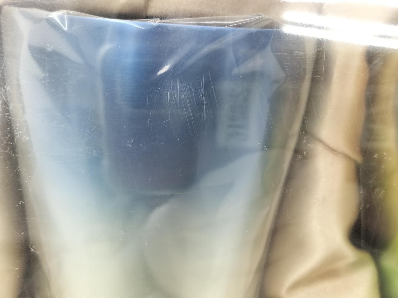 外箱にキズ等有