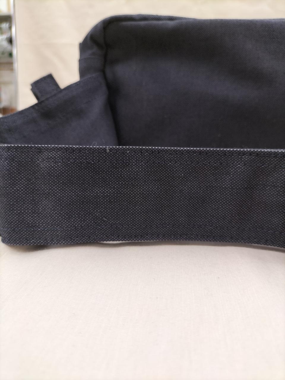 両側に色褪せの様なもの有り
