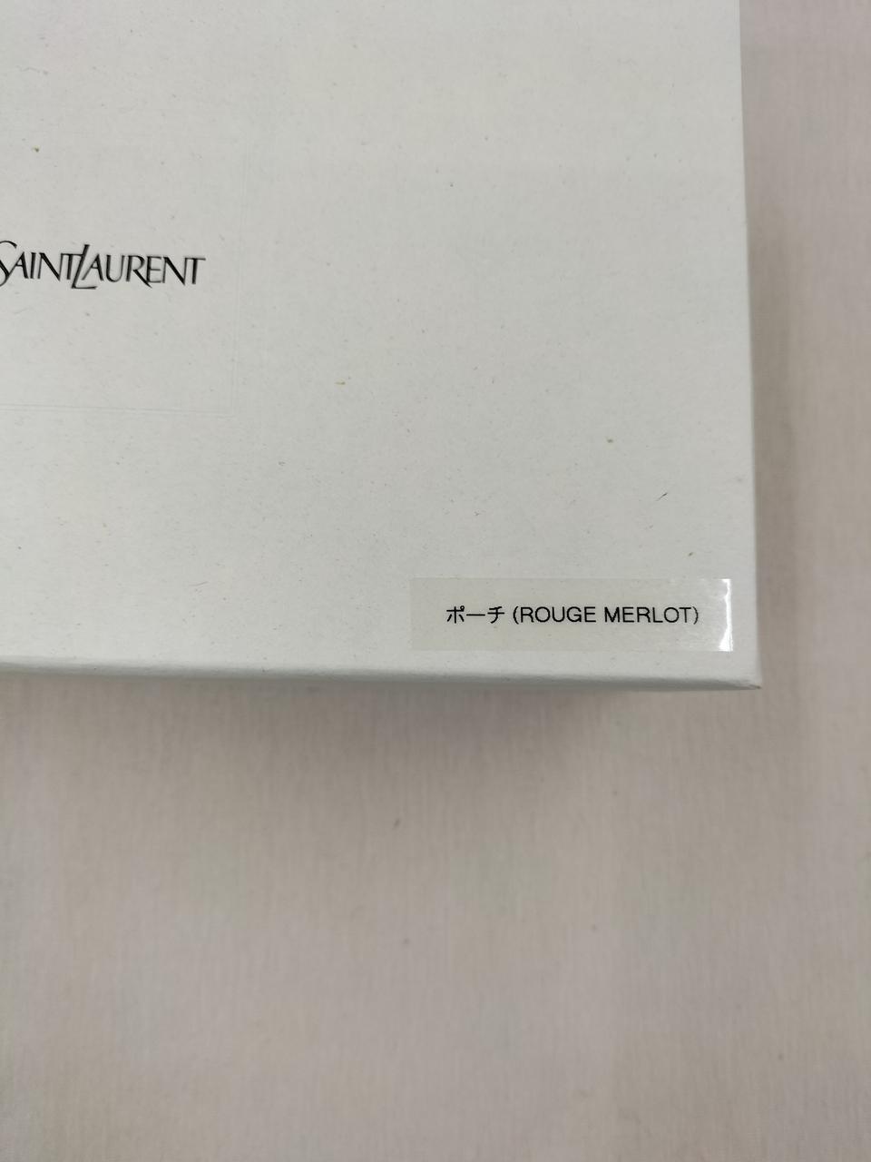 外箱にシール付いてます