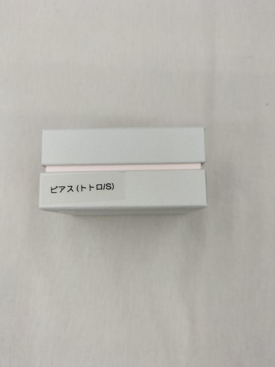 外箱にシール付いてます