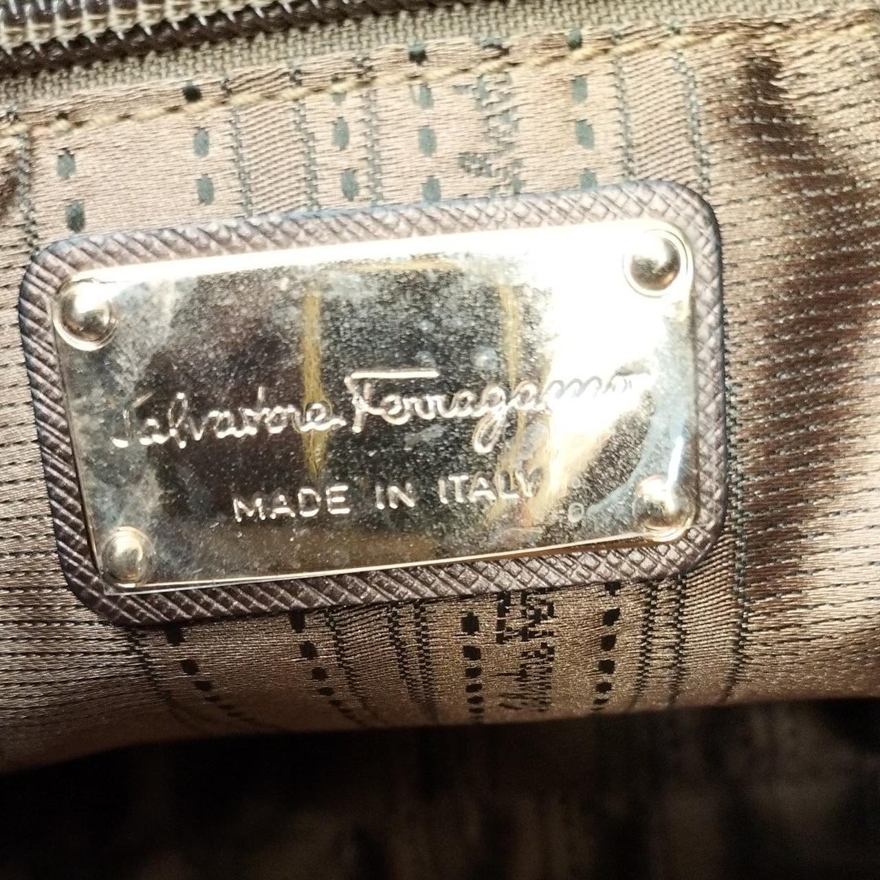 タグ保護シール付