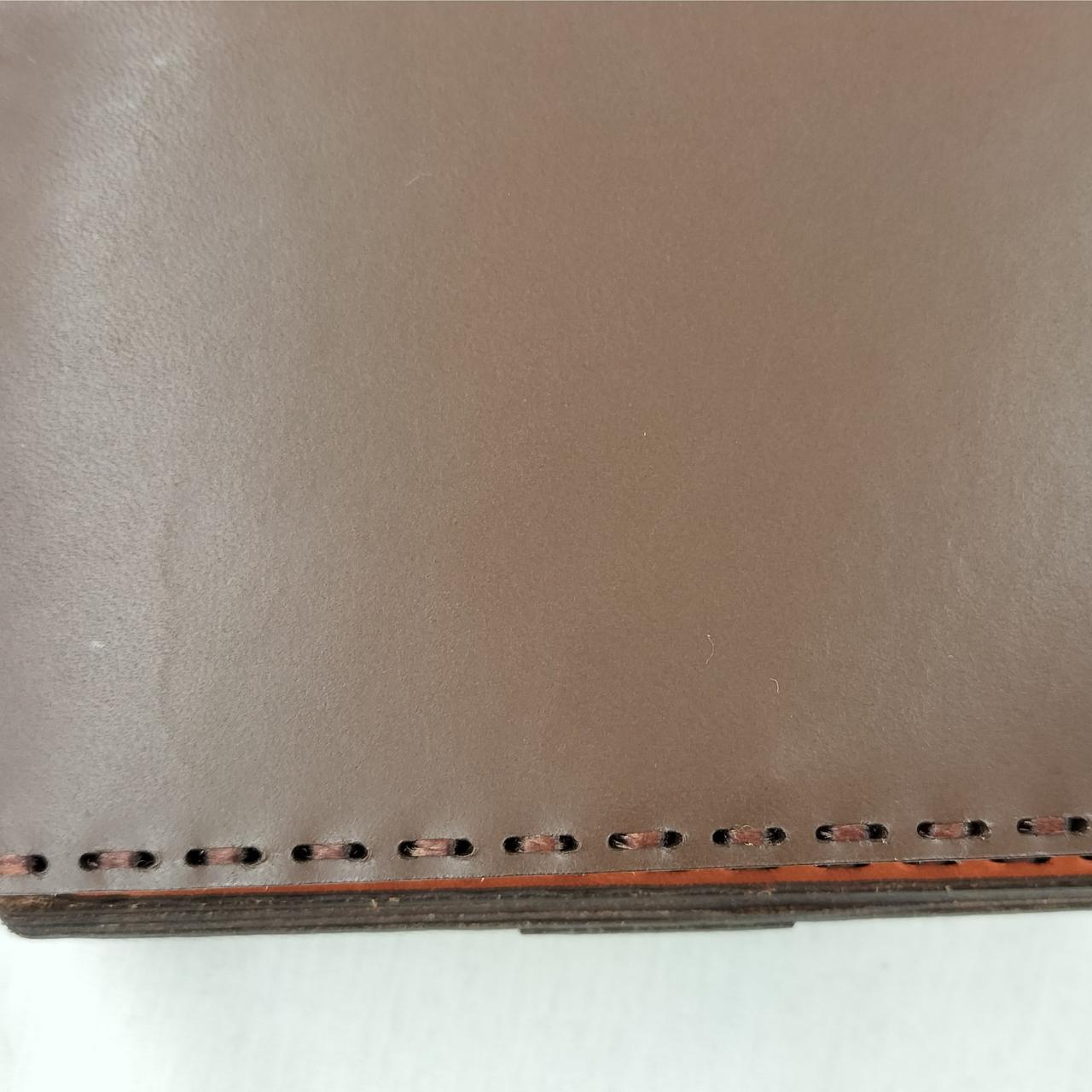 キズの様なもの有り
