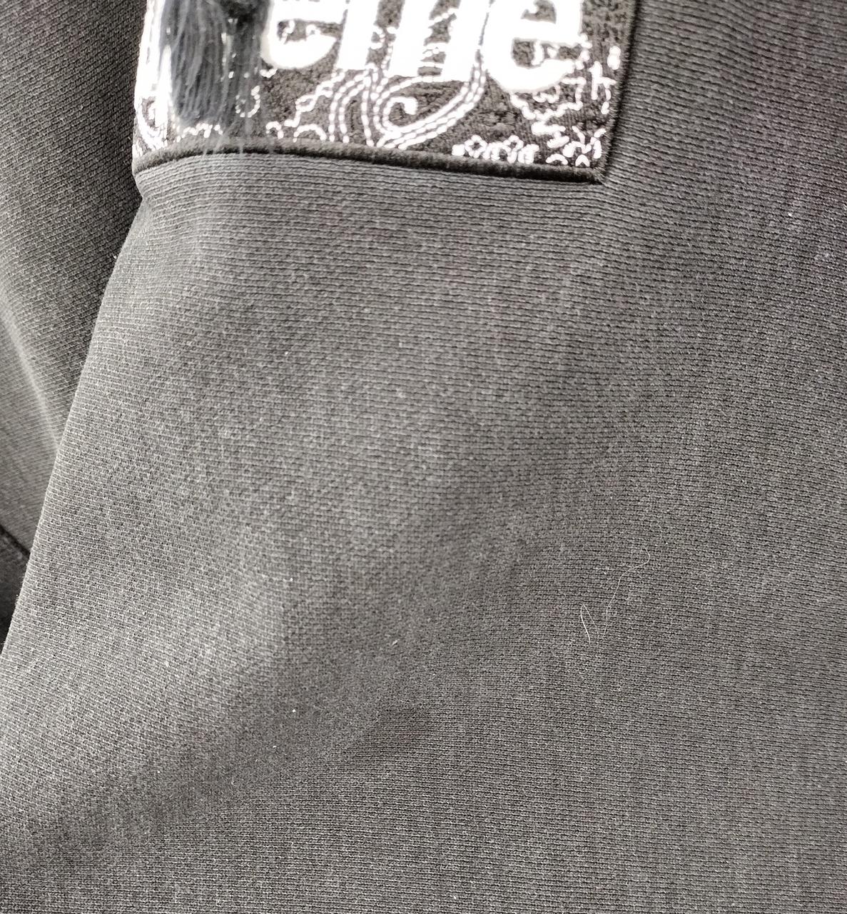 左腹部にシミあり