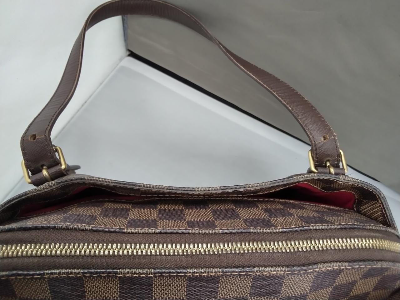 持ち手部分割れあり