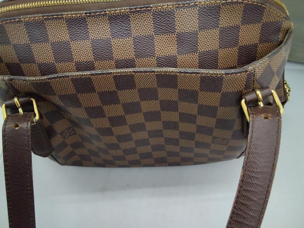 持ち手部分割れあり