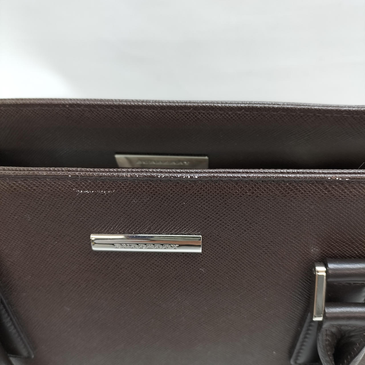 本体表面 傷あり