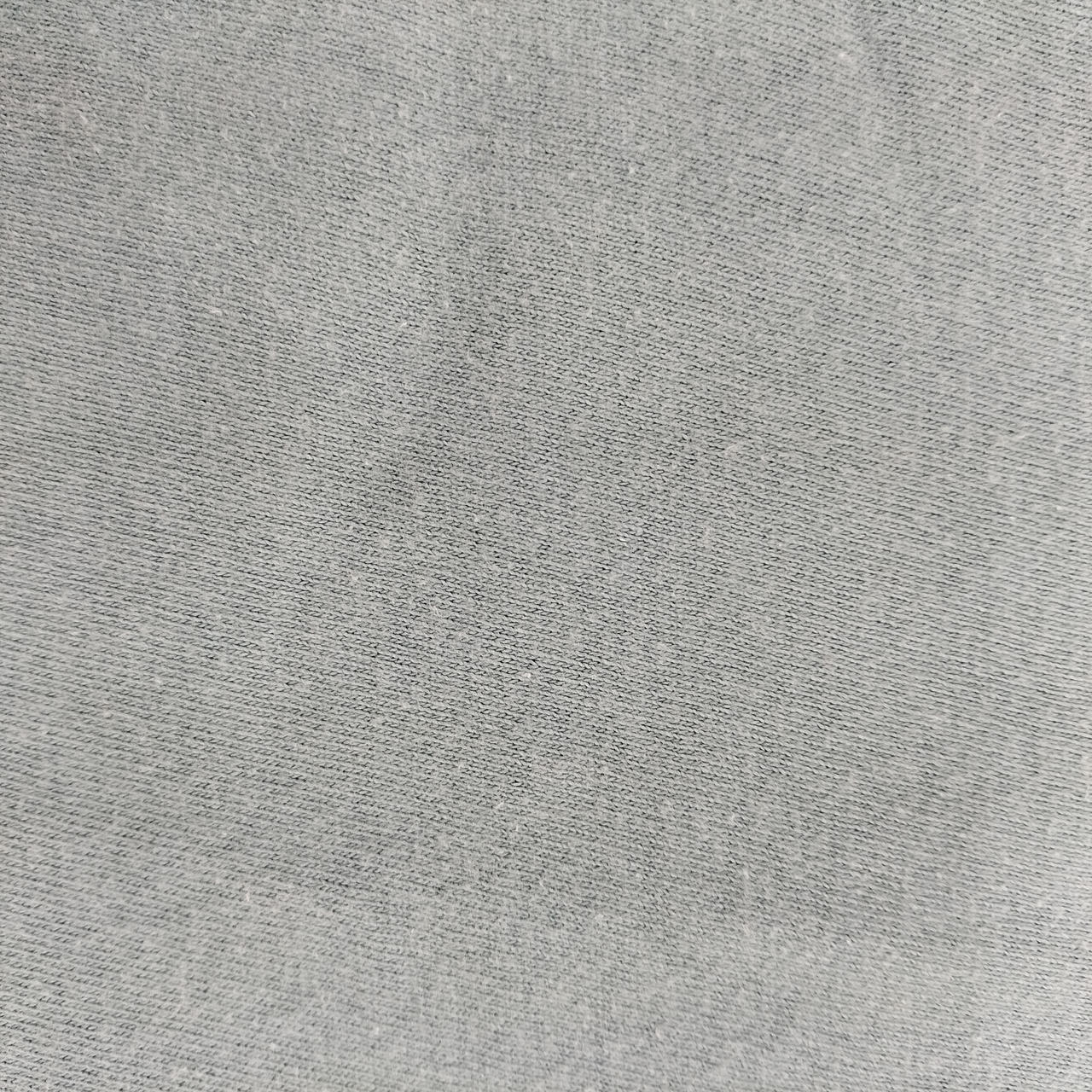 全体的に毛羽立ちあり