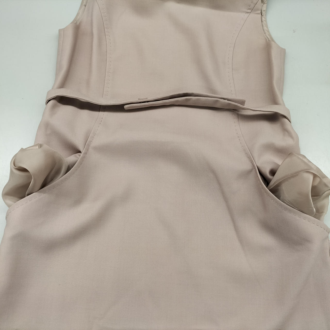 両サイドにポケットあり