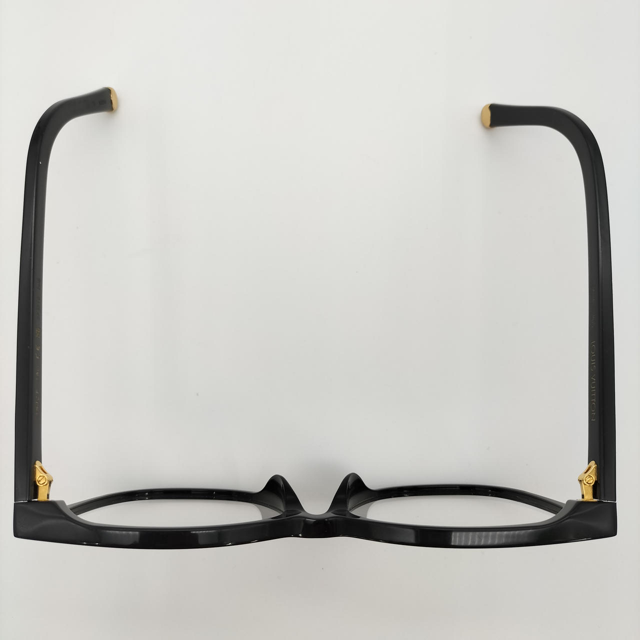 若干歪んでいます