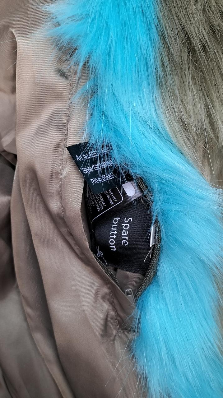 左側ポケットあり