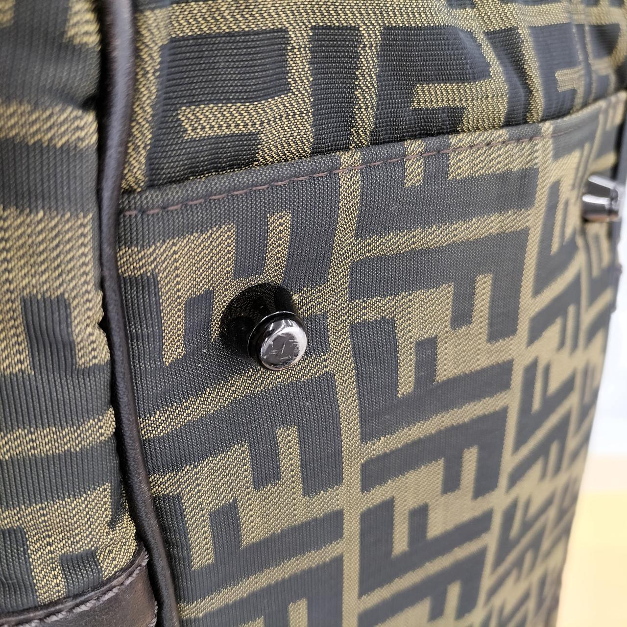 底脚４点にスレあり