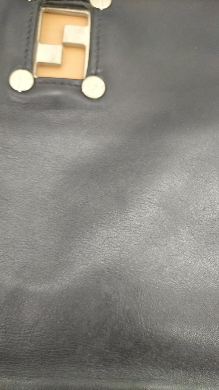白くなっています。