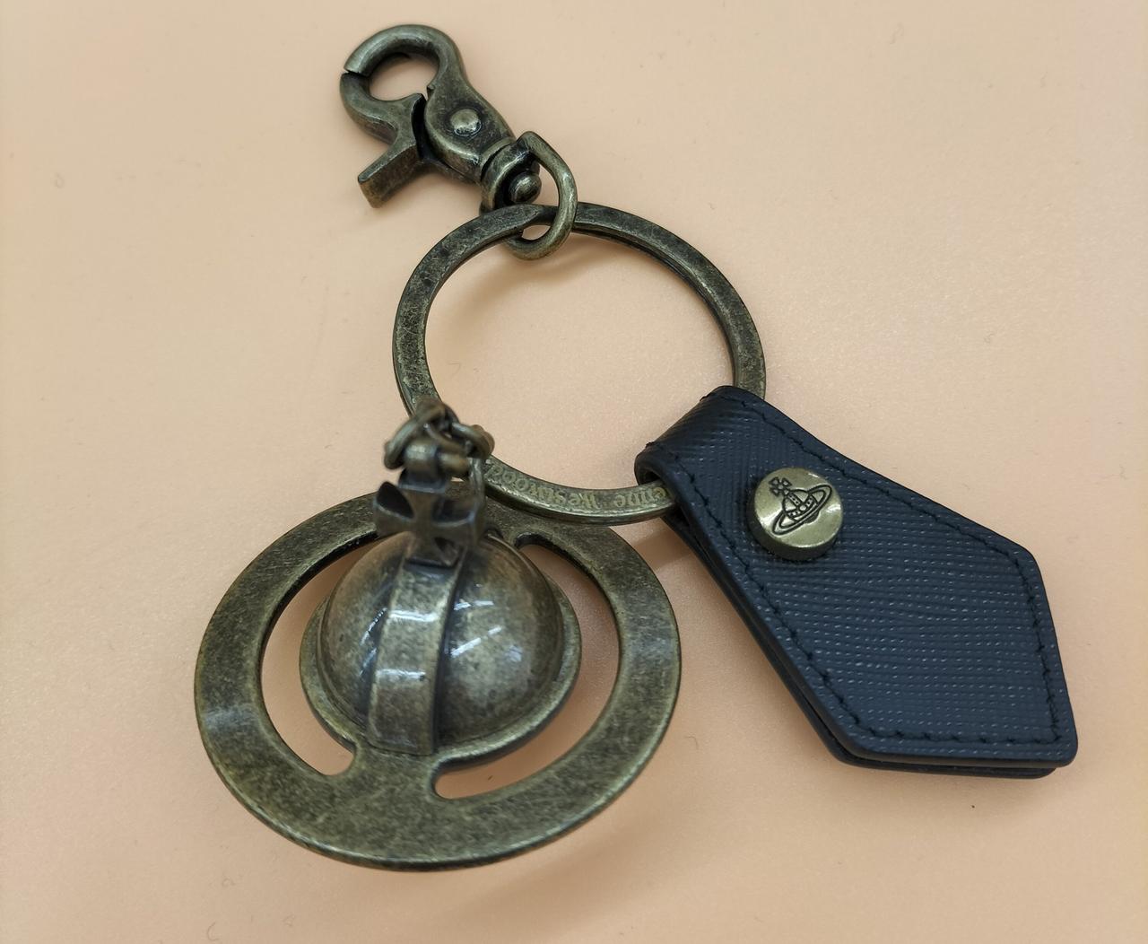 VIVIENNE WESTWOOD|キーホルダー|【ハードオフ公式通販】オフモール