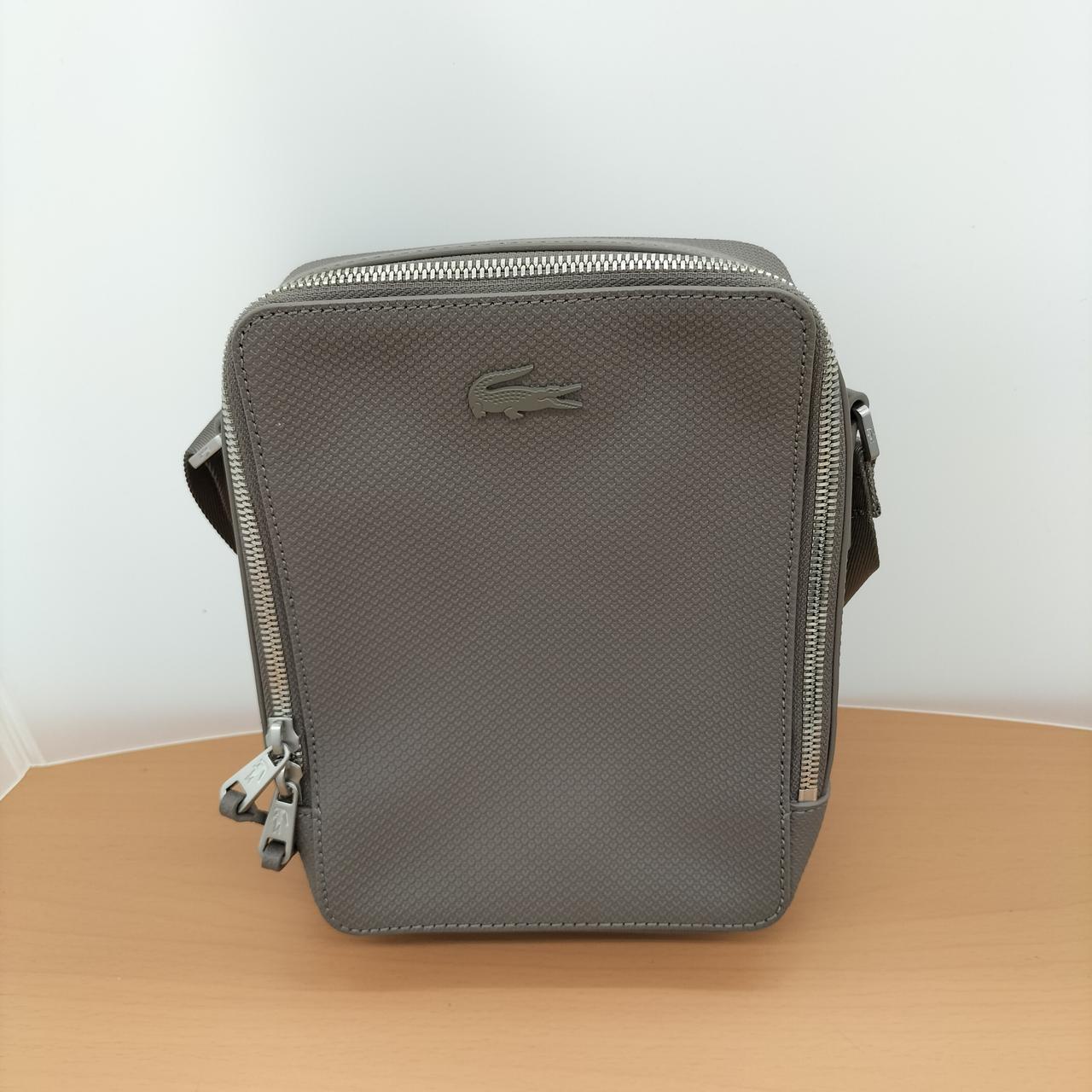 LACOSTE|ショルダーバッグ|【ハードオフ公式通販】オフモール