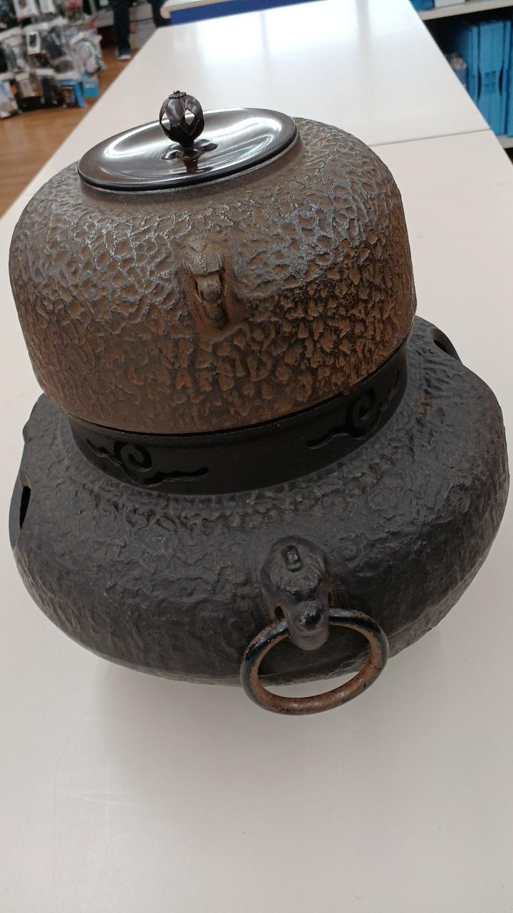 不明|茶釜と風炉|HARDOFFオフモール（オフモ）|2032260000109794