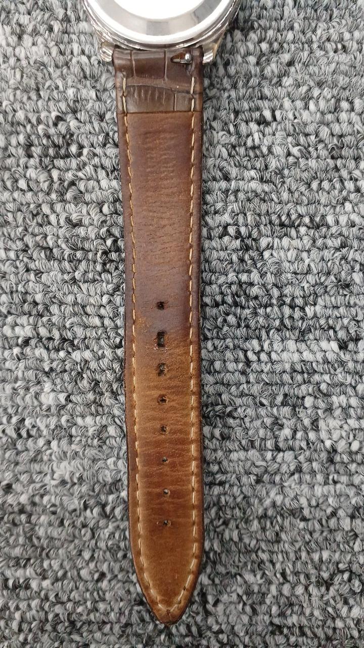 変色しています。