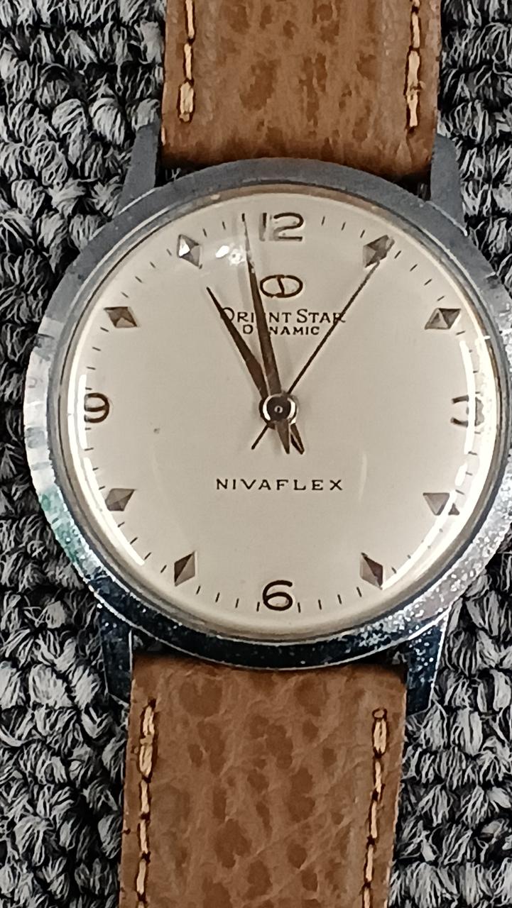 画面内汚れあります。