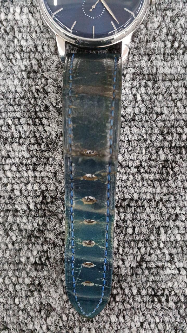 ベルト劣化しています。