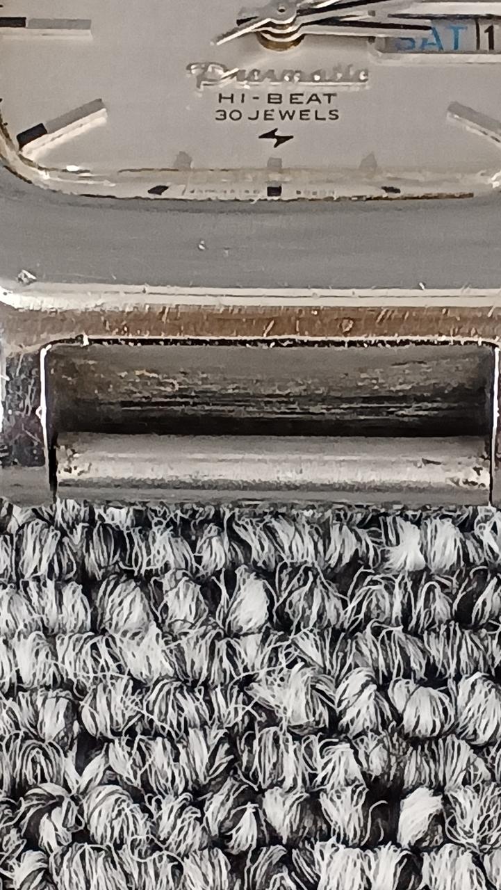 ベルト付け根汚れあります。