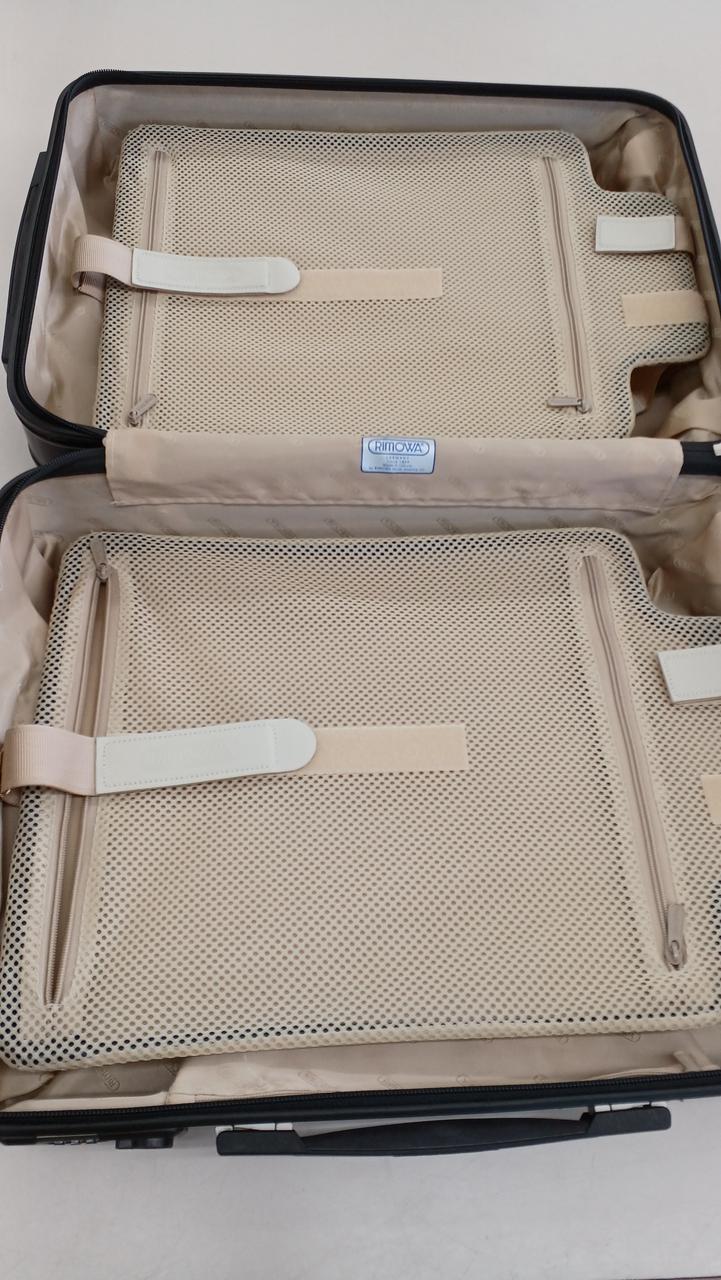 中はキレイです。