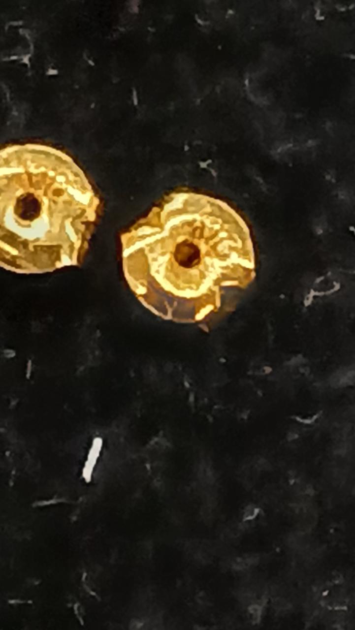 見えづらいですがK18と刻印あり。