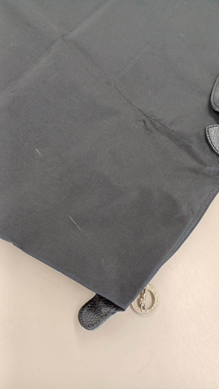 線のキズあり。