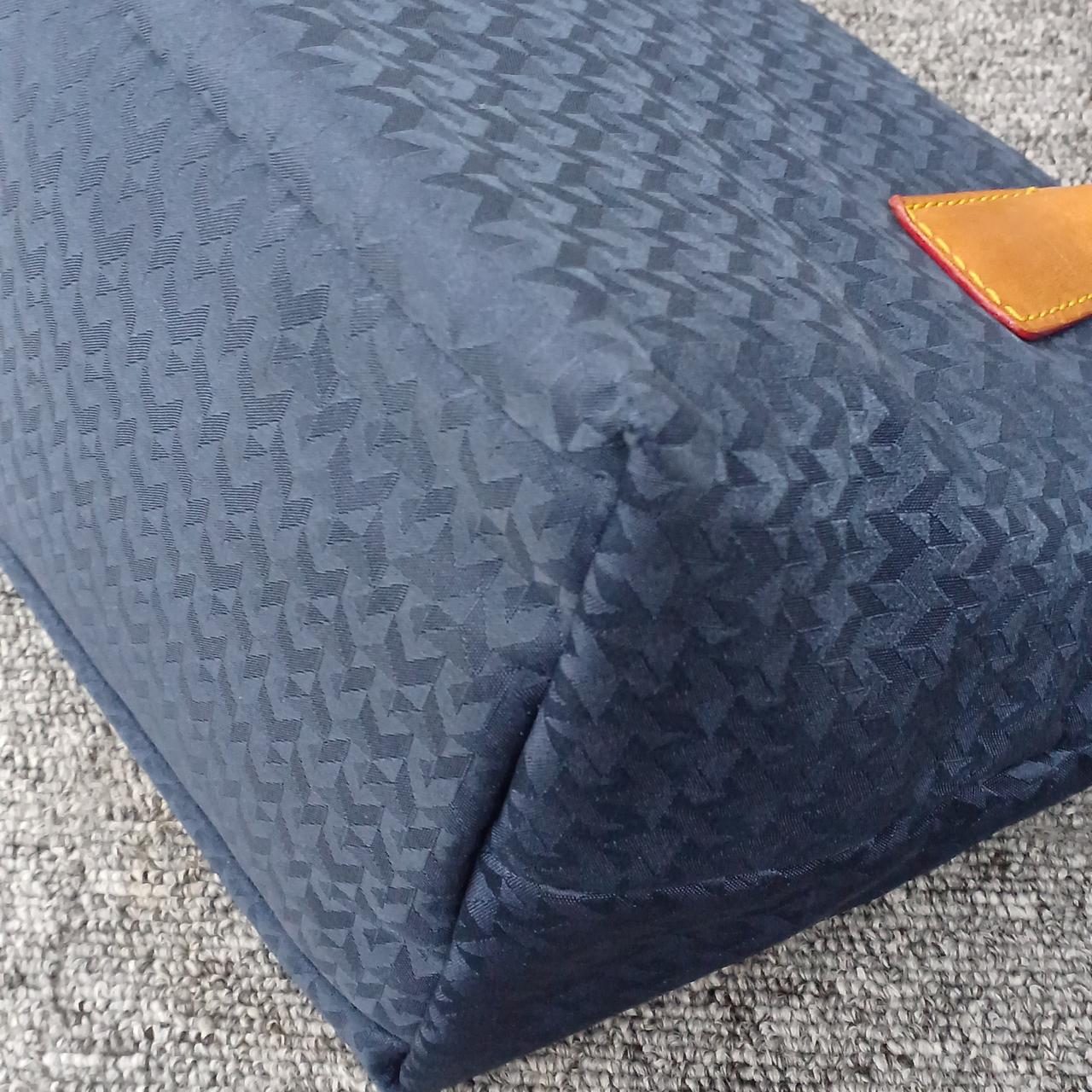 角スレあります。