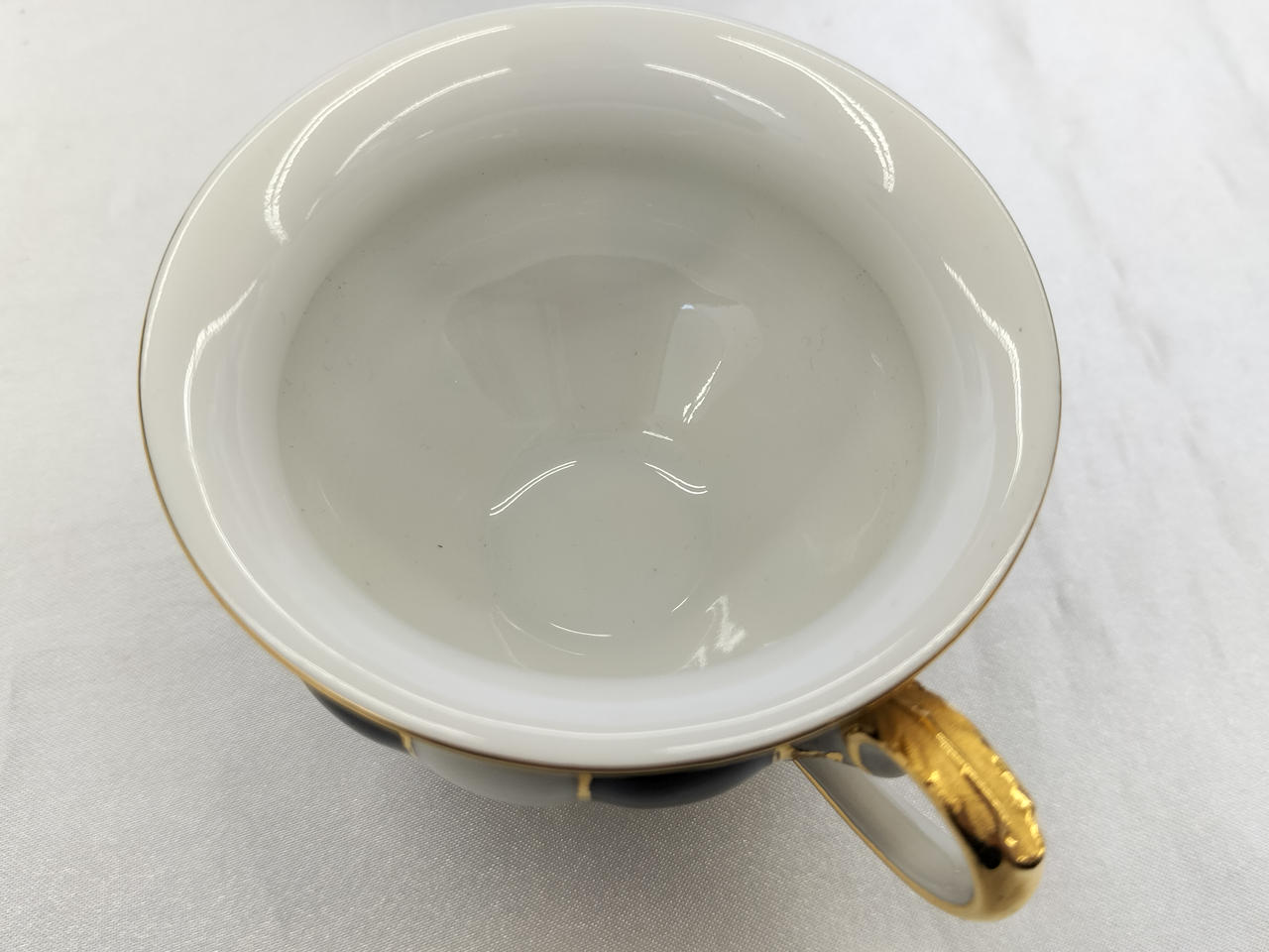 直径約8cm 高さ約6cm