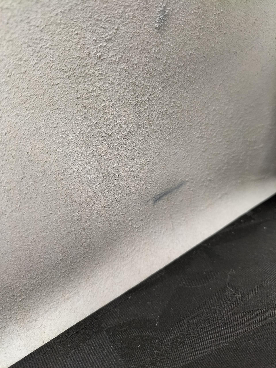 鞄の中にも、多少のお汚れあり。
