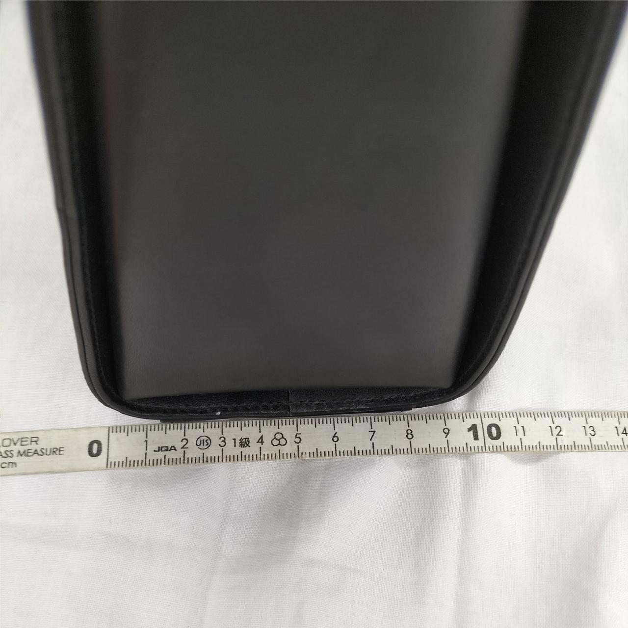 およそ10cm