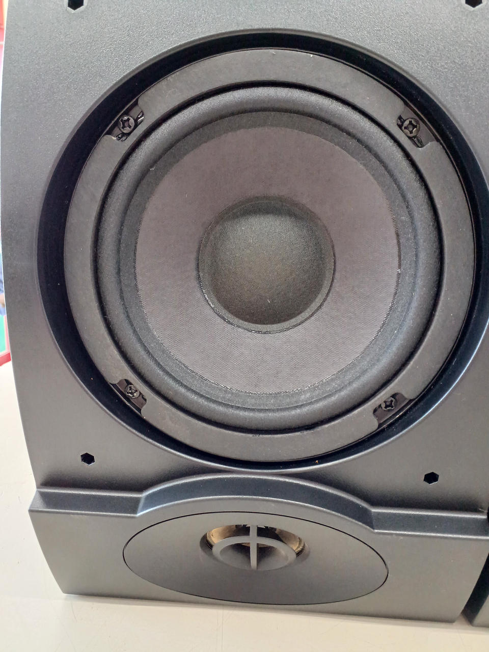 BOSE201AVM ペア正常品★ボーズ★エッジ劣化無しスピーカー BOSE201AVM ペア正常品☆ボーズ☆エッジ劣化無しスピーカー