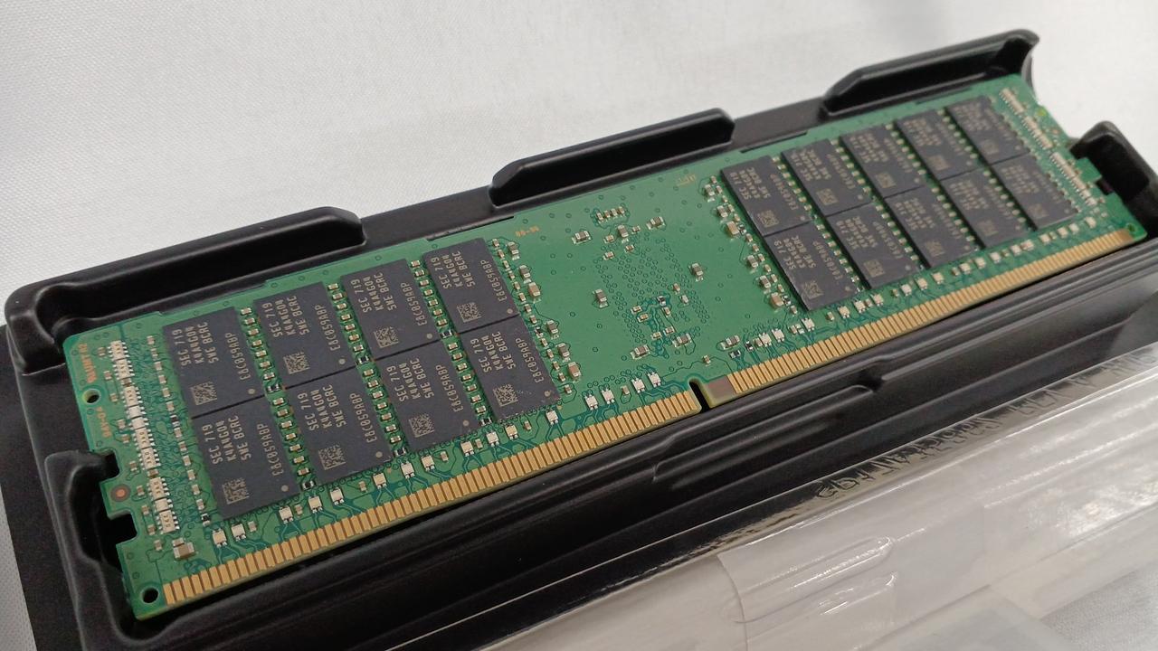 【入手困難】DDR4 16GBSamsung メモリ SAMSUNG|サーバー用メモリPC4-2400T 16GB 1枚|【ハードオフ公式通販