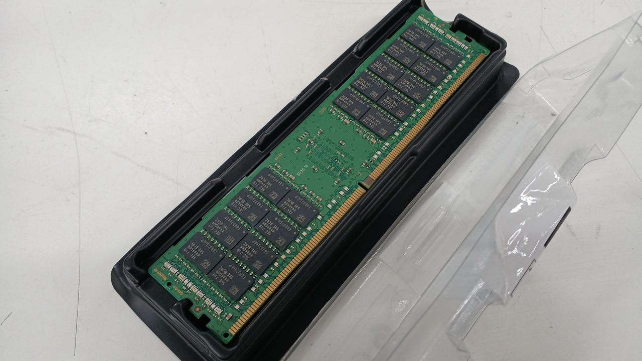 SAMSUNG|サーバー用メモリPC4-2400T 16GB 1枚|【ハードオフ公式通販