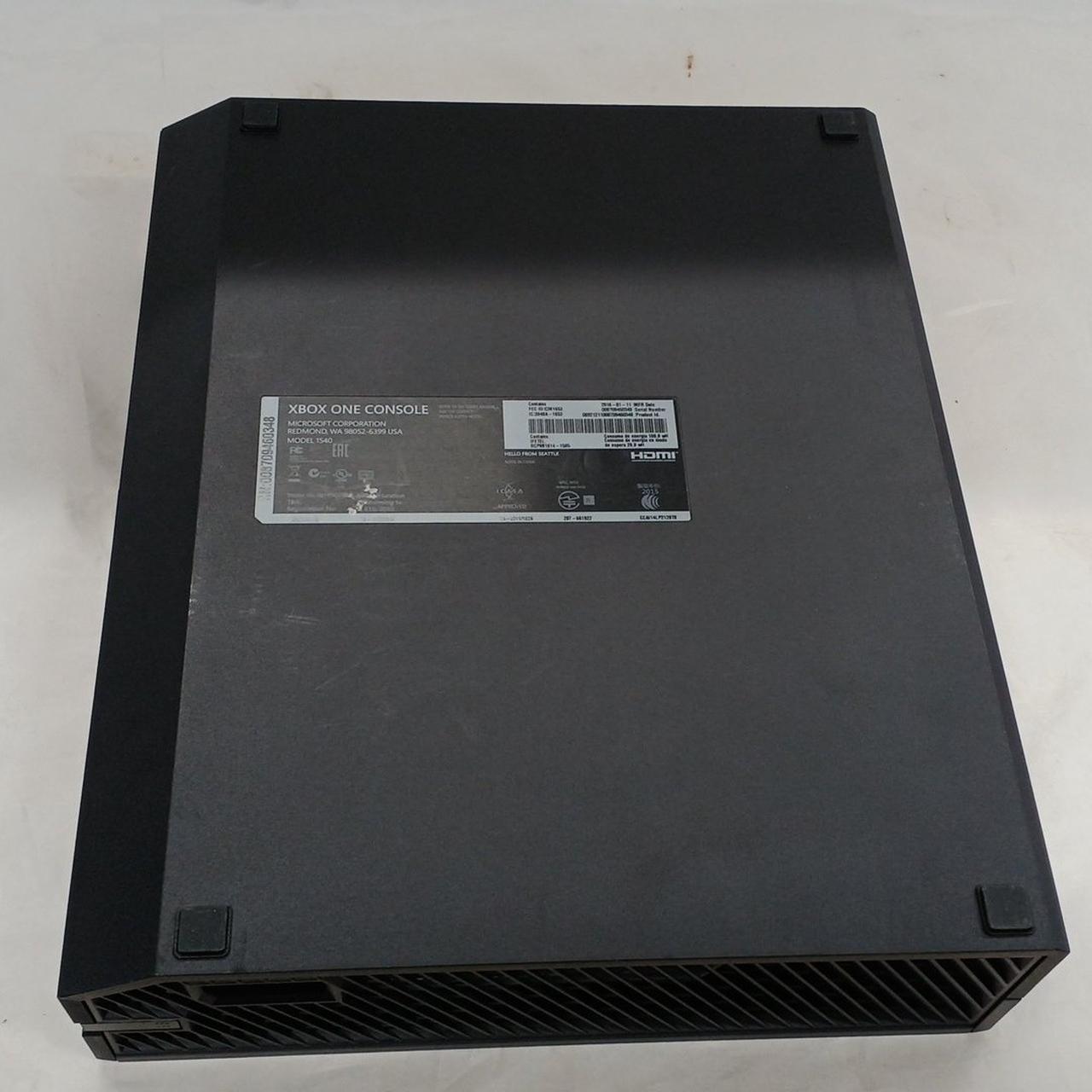 Xbox one 本体 美品  値下げ不可 マイクロソフト、「Xbox One S 1TB」国内参考価格を2月1日に値下げ