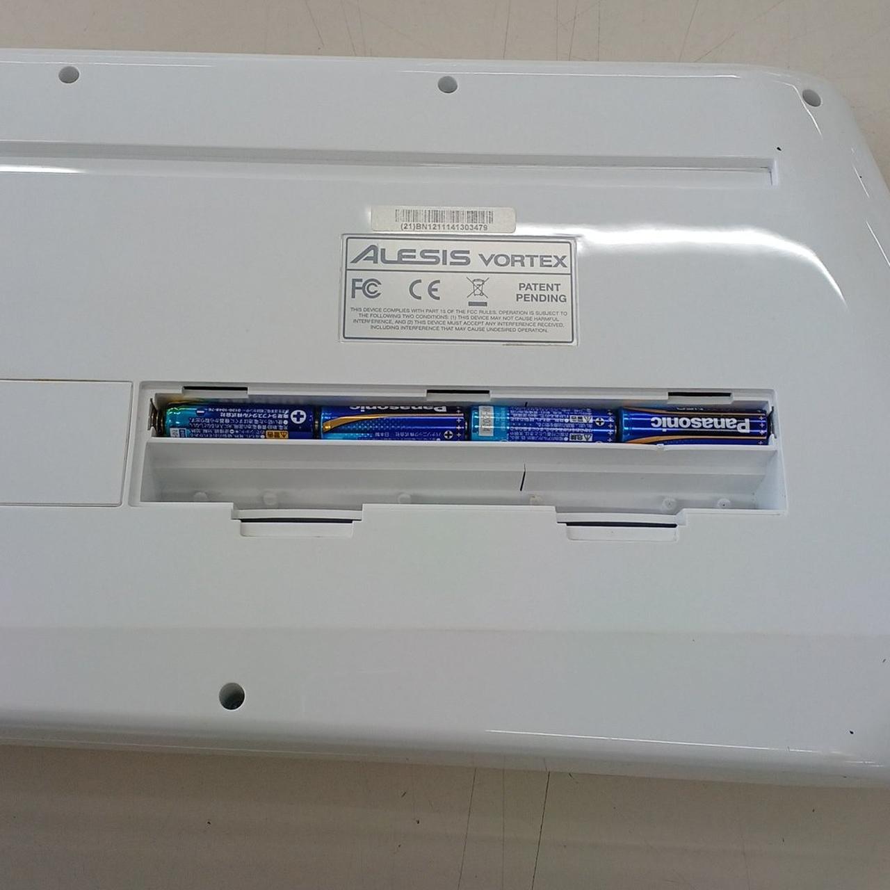 アレシス(ALESIS)|MIDIキーボード|【ハードオフ公式通販】オフモール
