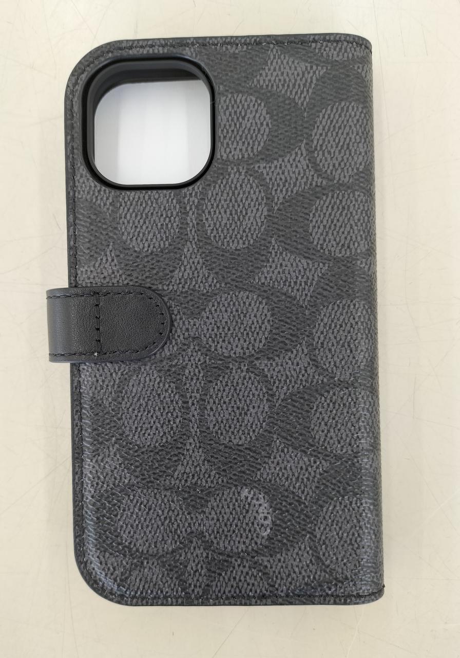 裏面下中央付近白っぽく。