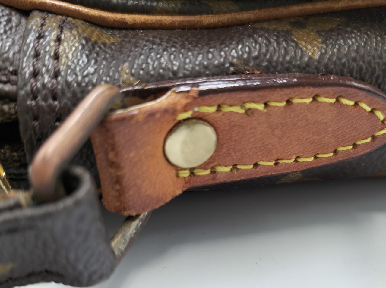 同じ側留めも交換しています。