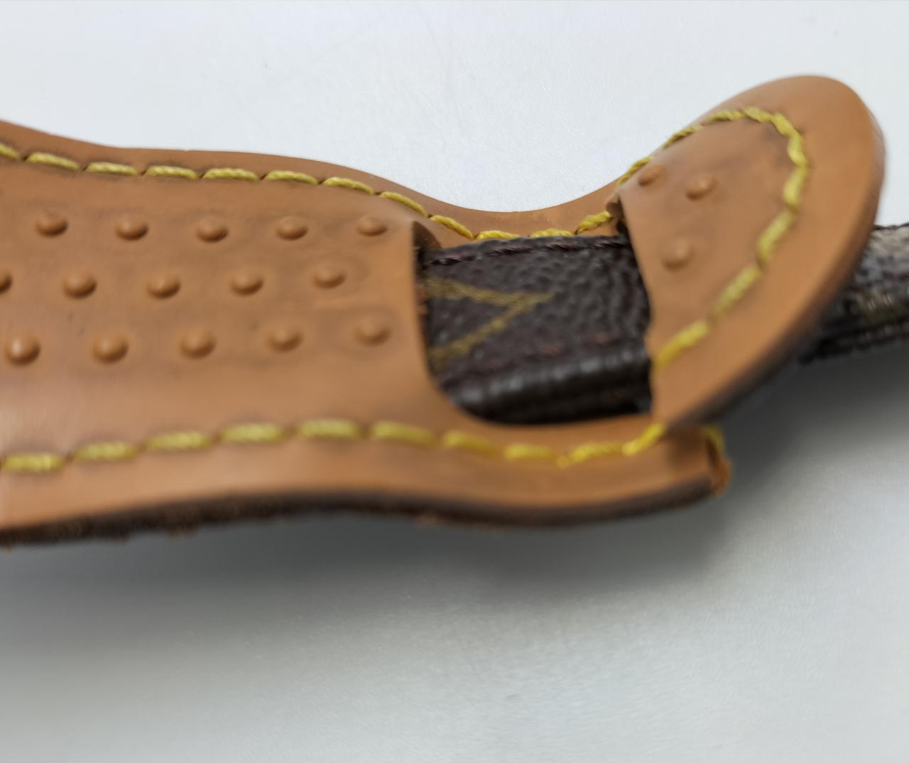 肩あてダメージあります。