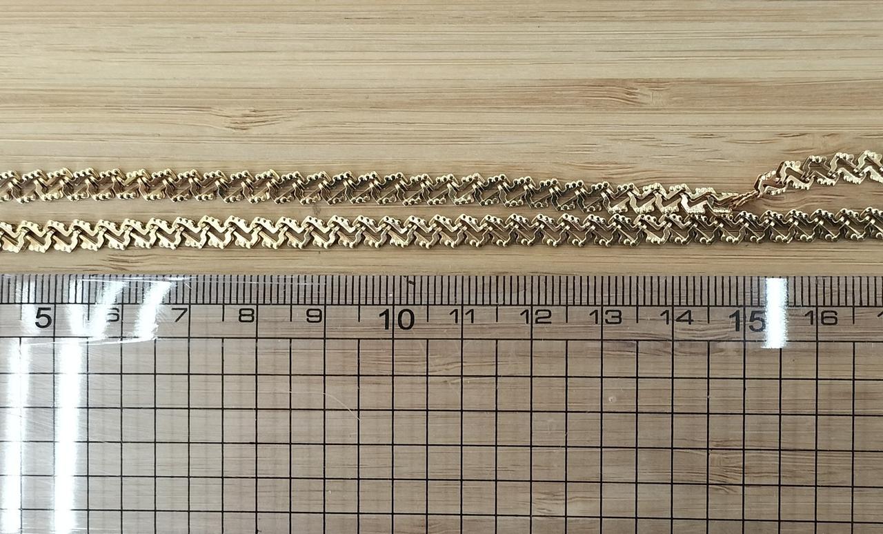 長さは40cmほど。