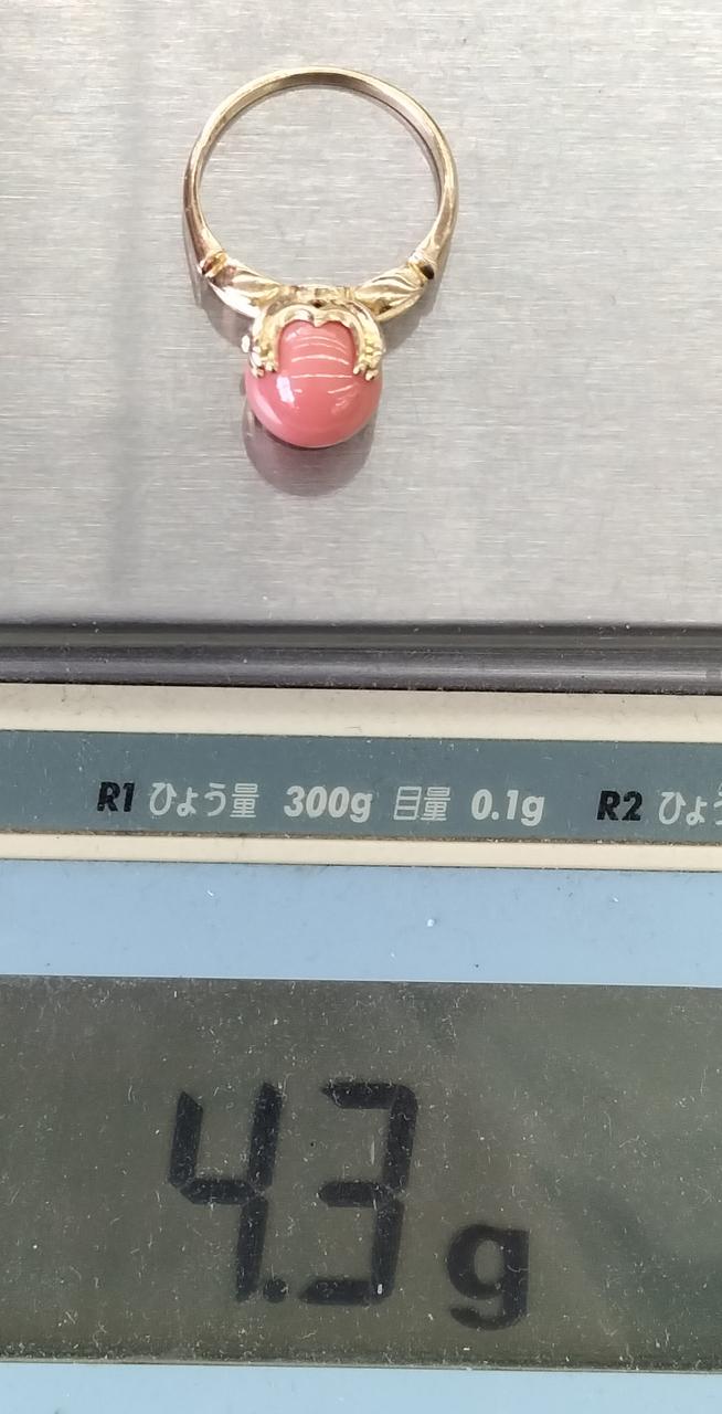 何回か測定しましたが4.3gです。