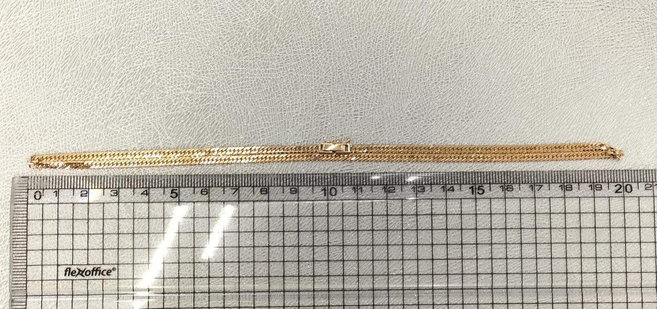 長さは40cmほど。