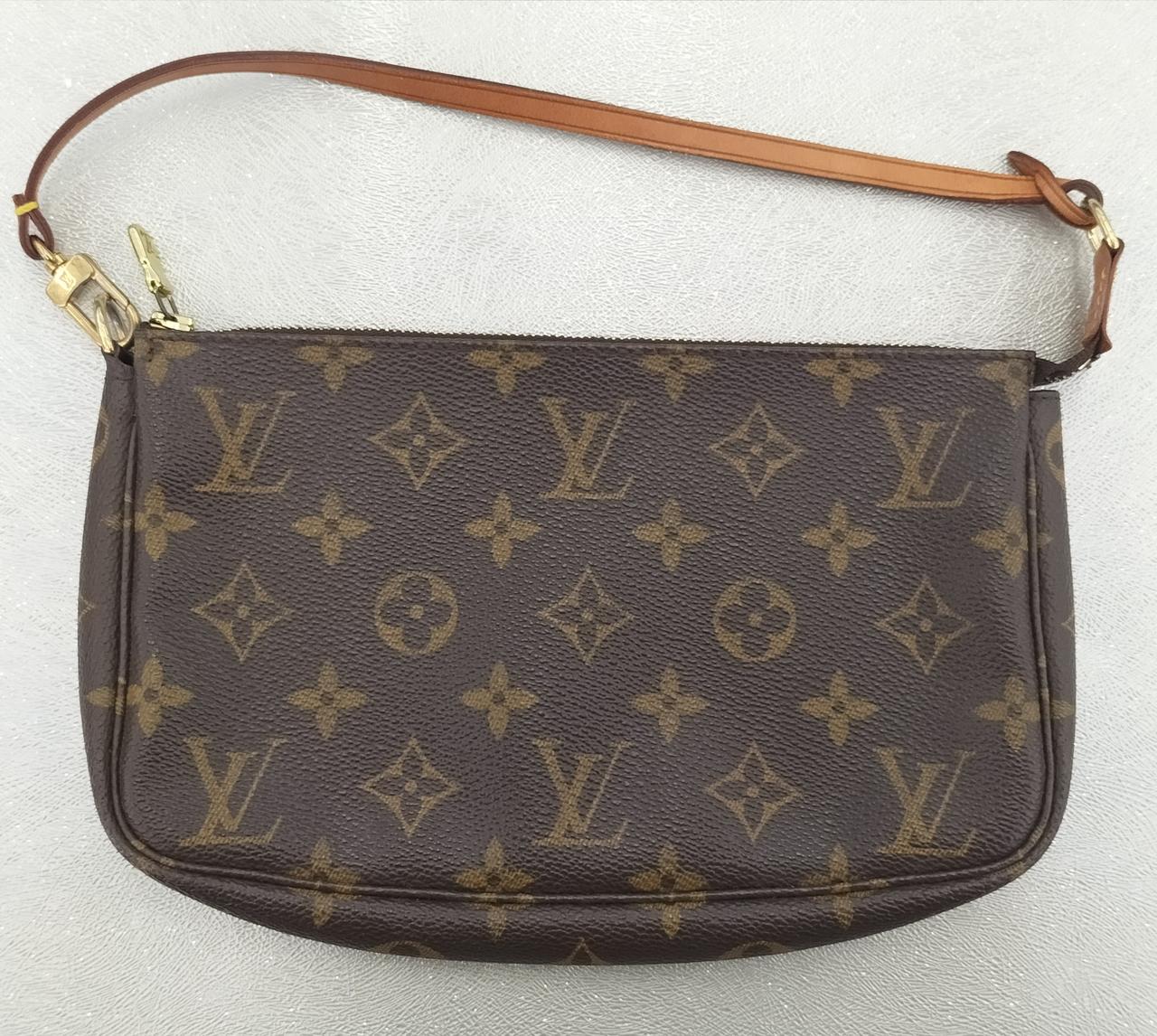 割と状態の良いお品入荷しました。