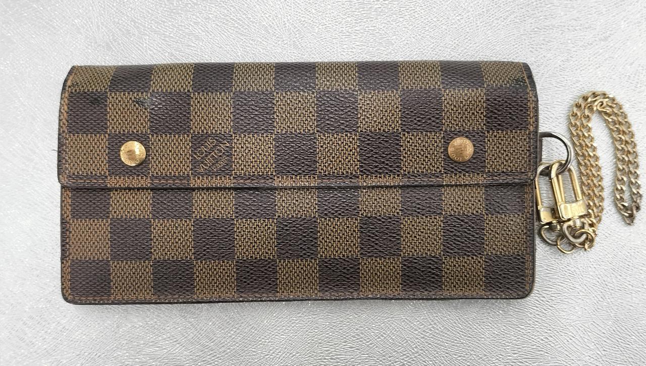 傷みダメージあります。